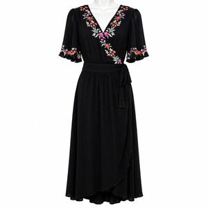 Tommy Bahama Embroidered Maxi Wrap Dress Womens Size Large Vacation Ready Resort